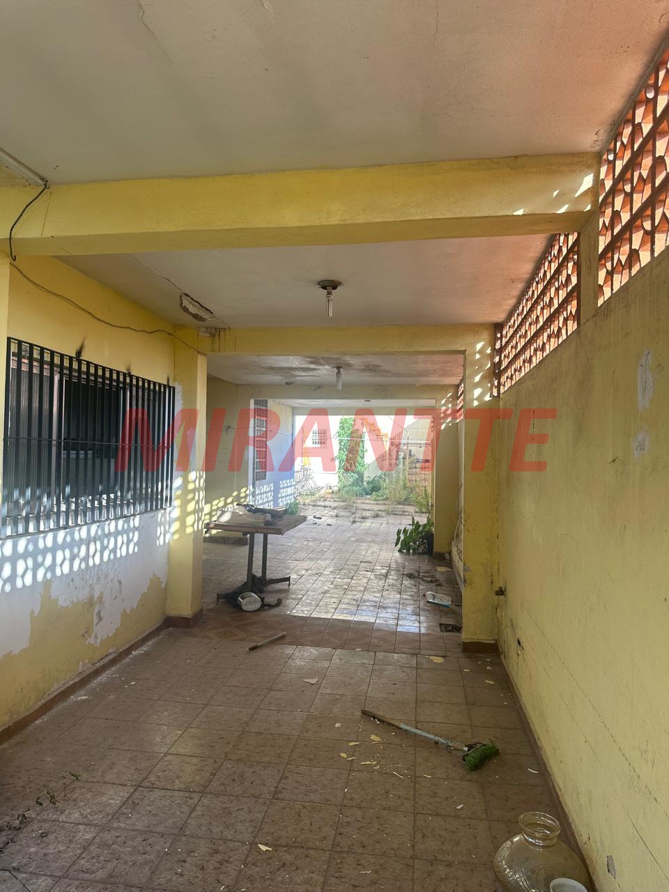Sobrado de 420m² com 4 quartos em Vila Dalila