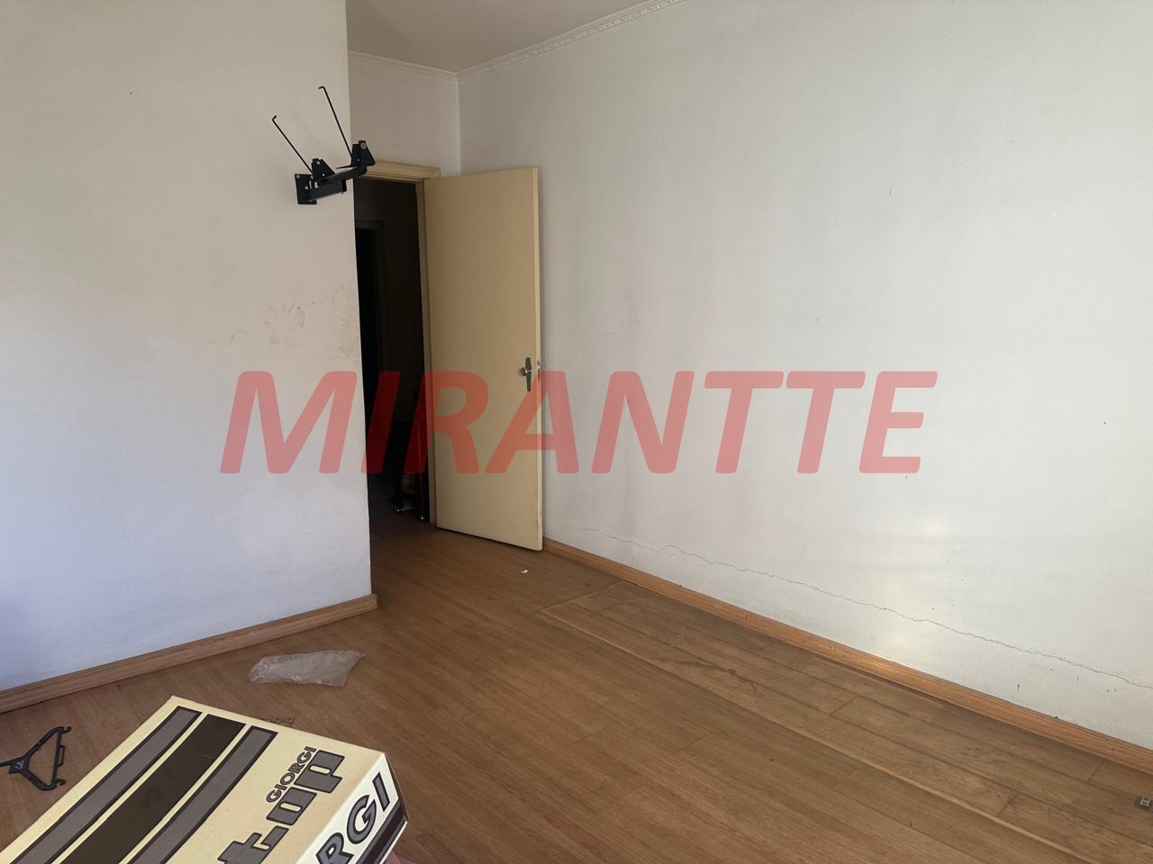 Sobrado de 420m² com 4 quartos em Vila Dalila