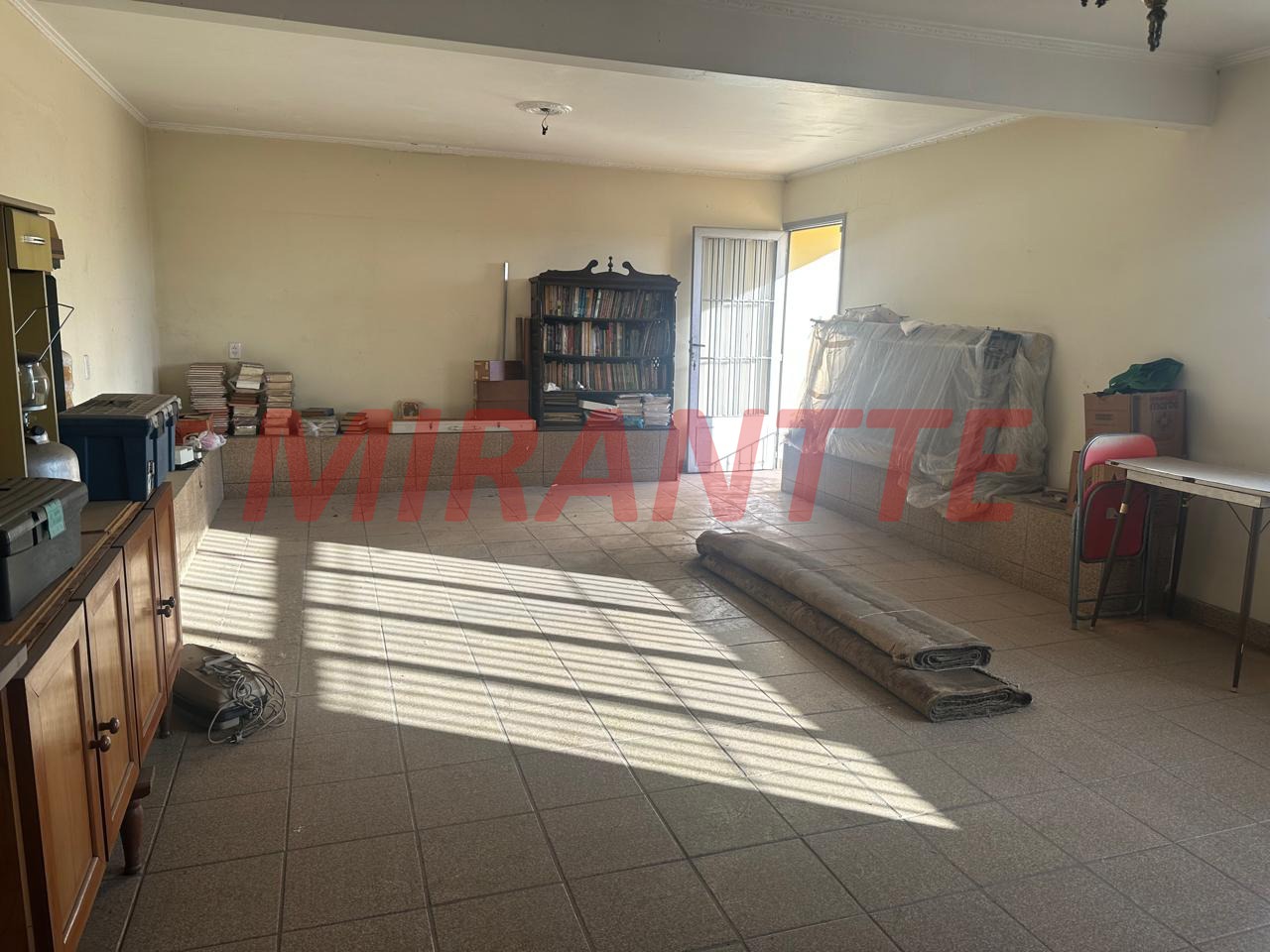 Sobrado de 420m² com 4 quartos em Vila Dalila