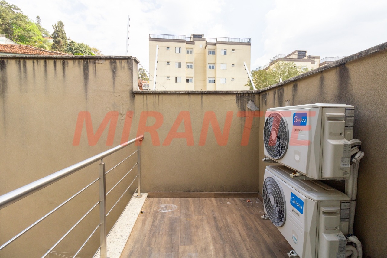 Sobrado de 300m² com 5 quartos em Jardim Bibi