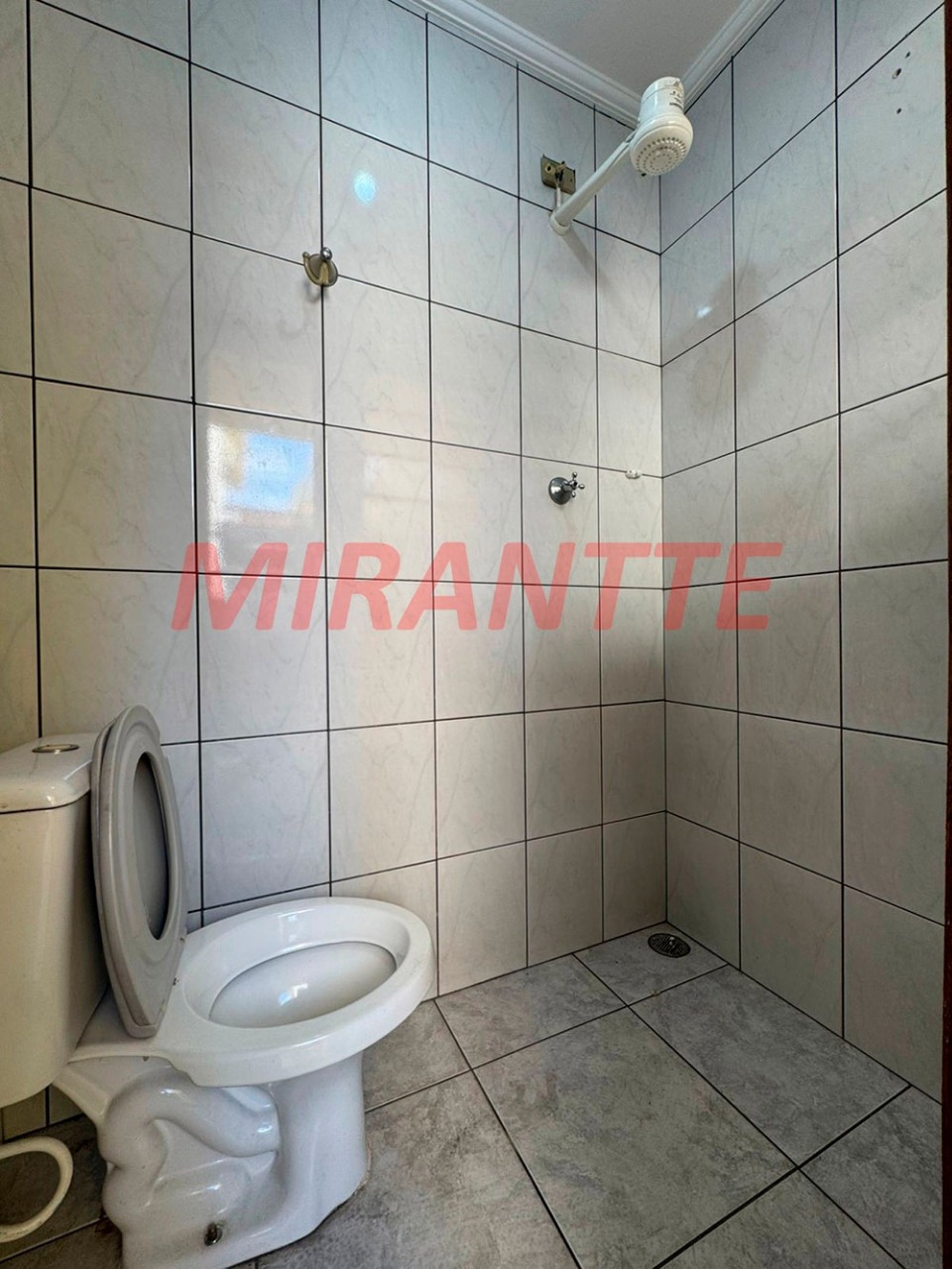 Sobrado de 93m² com 2 quartos em Jardim Mangalot