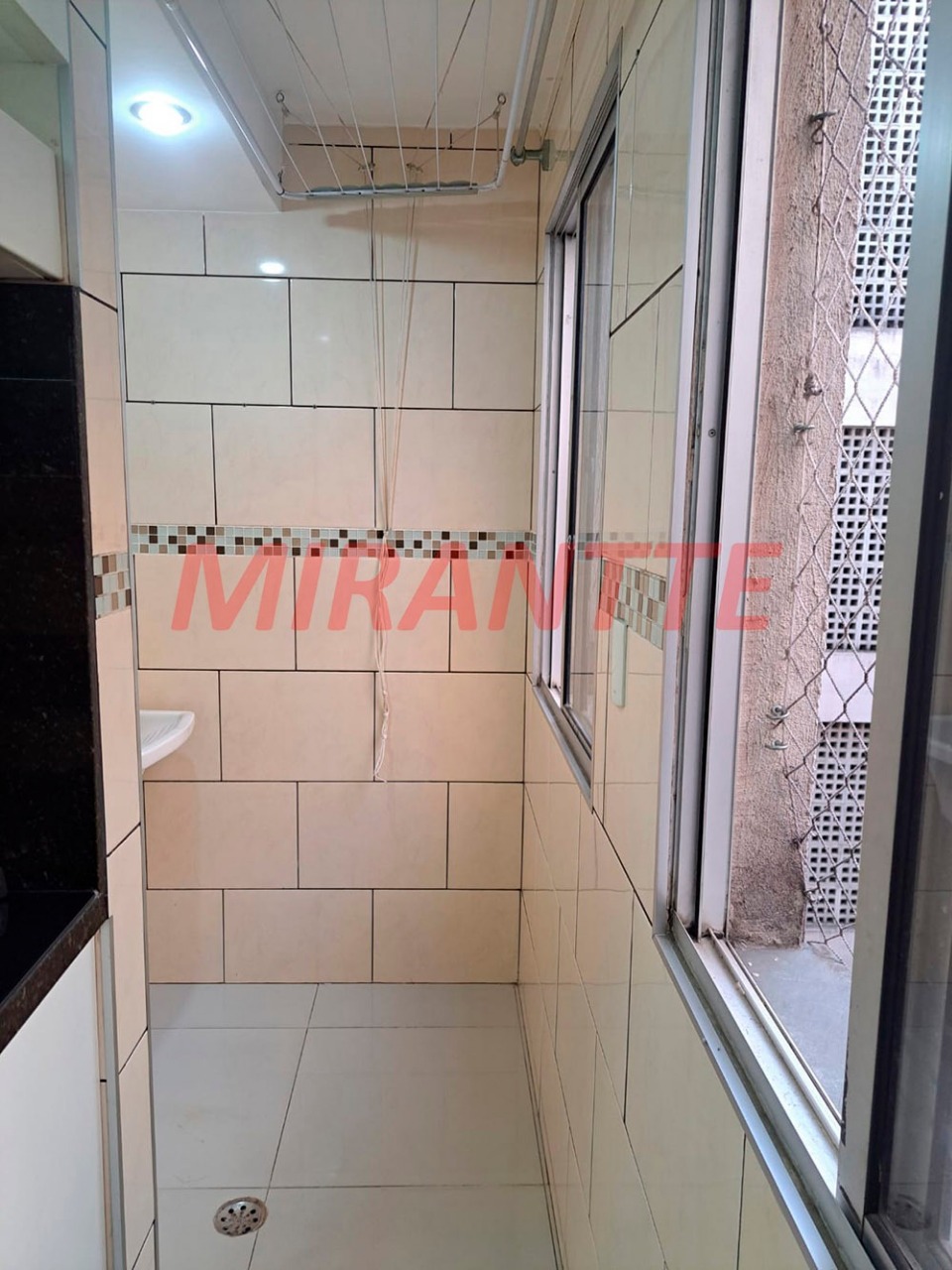 Apartamento de 50m² com 2 quartos em Conjunto Habitacional Jova Rural