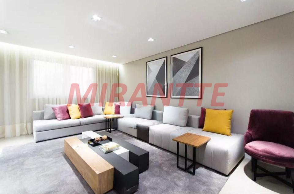 Apartamento de 35m² com 2 quartos em Bela Vista