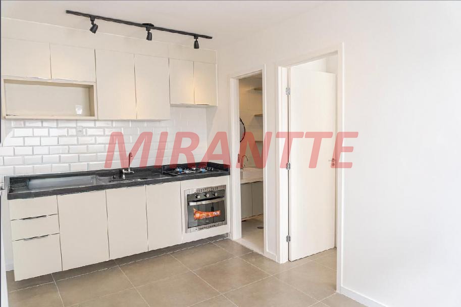 Apartamento de 35m² com 2 quartos em Bela Vista