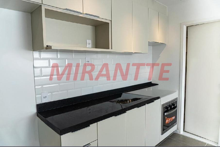 Apartamento de 35m² com 2 quartos em Bela Vista