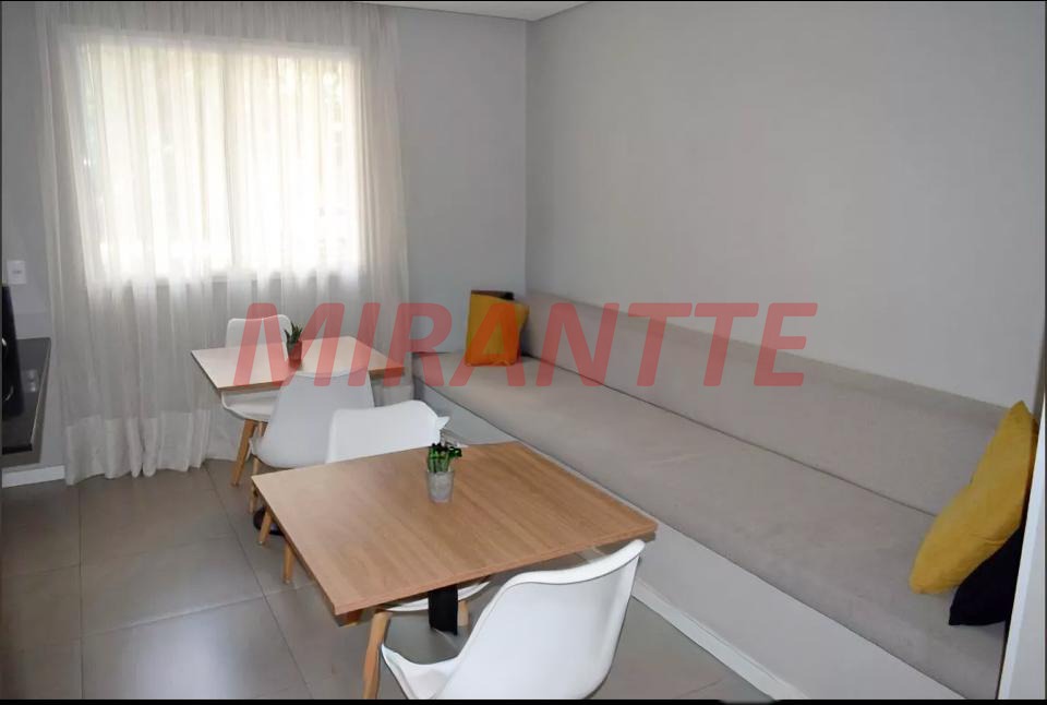 Apartamento de 35m² com 2 quartos em Bela Vista