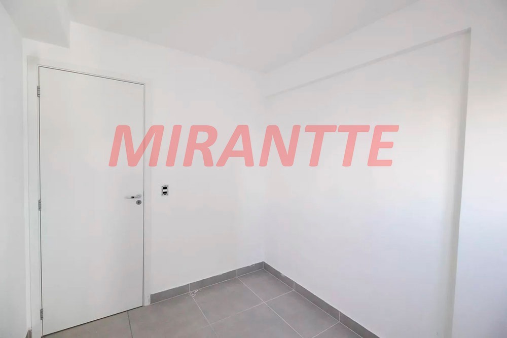 Apartamento de 40m² com 2 quartos em Jardim Paraiso