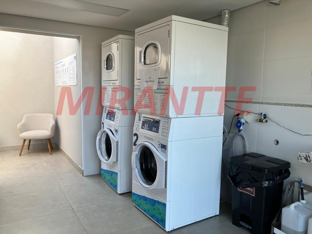 Apartamento de 40m² com 2 quartos em Jardim Paraiso