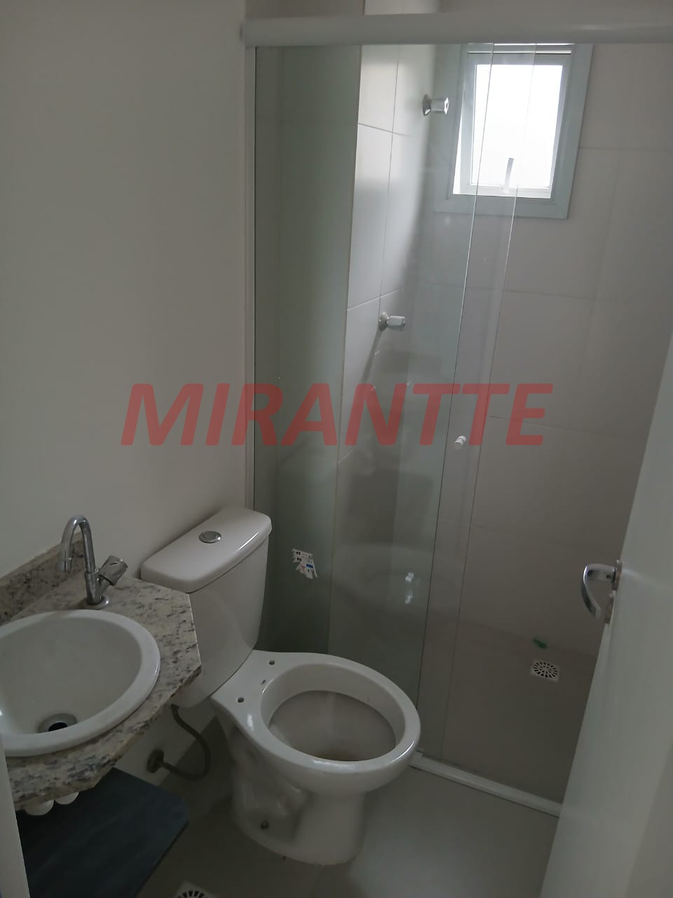 Apartamento de 40m² com 2 quartos em Santa Teresinha