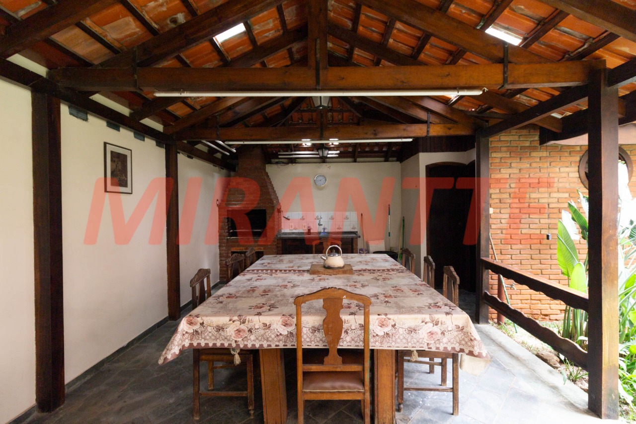 Sobrado de 500m² com 3 quartos em Casa Verde