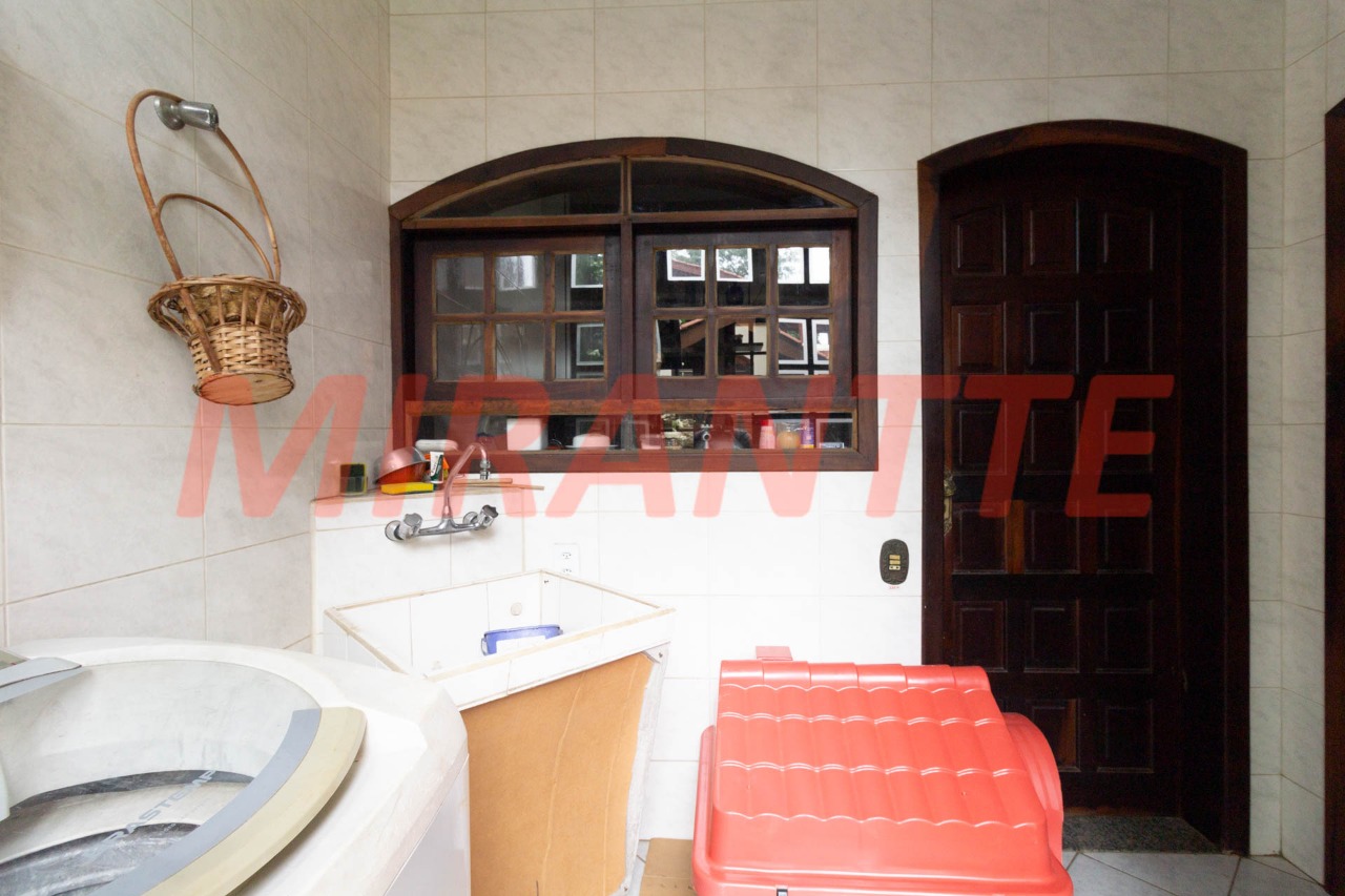 Sobrado de 500m² com 3 quartos em Casa Verde