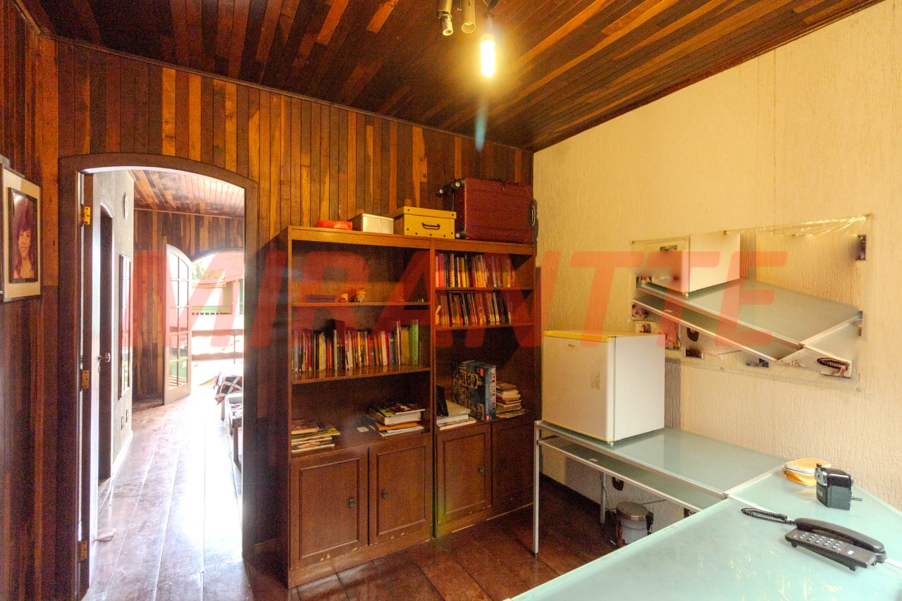Sobrado de 500m² com 3 quartos em Casa Verde