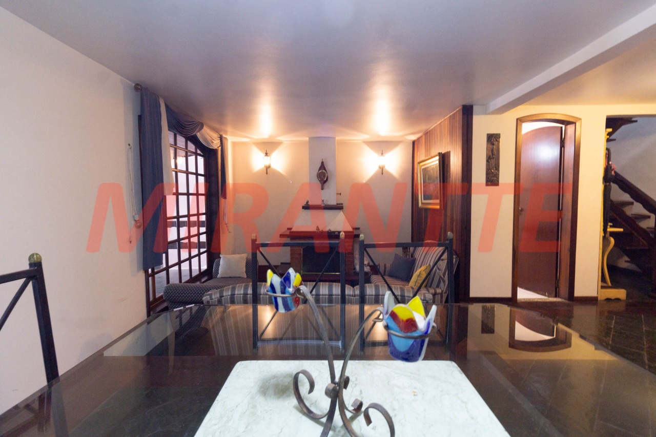 Sobrado de 500m² com 3 quartos em Casa Verde