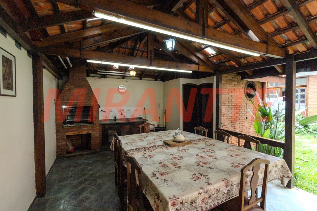 Sobrado de 500m² com 3 quartos em Casa Verde