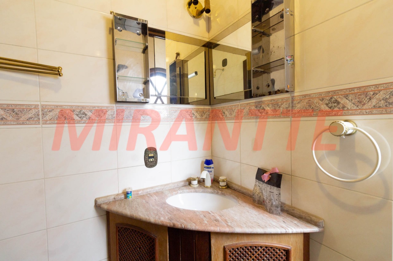Sobrado de 500m² com 3 quartos em Casa Verde