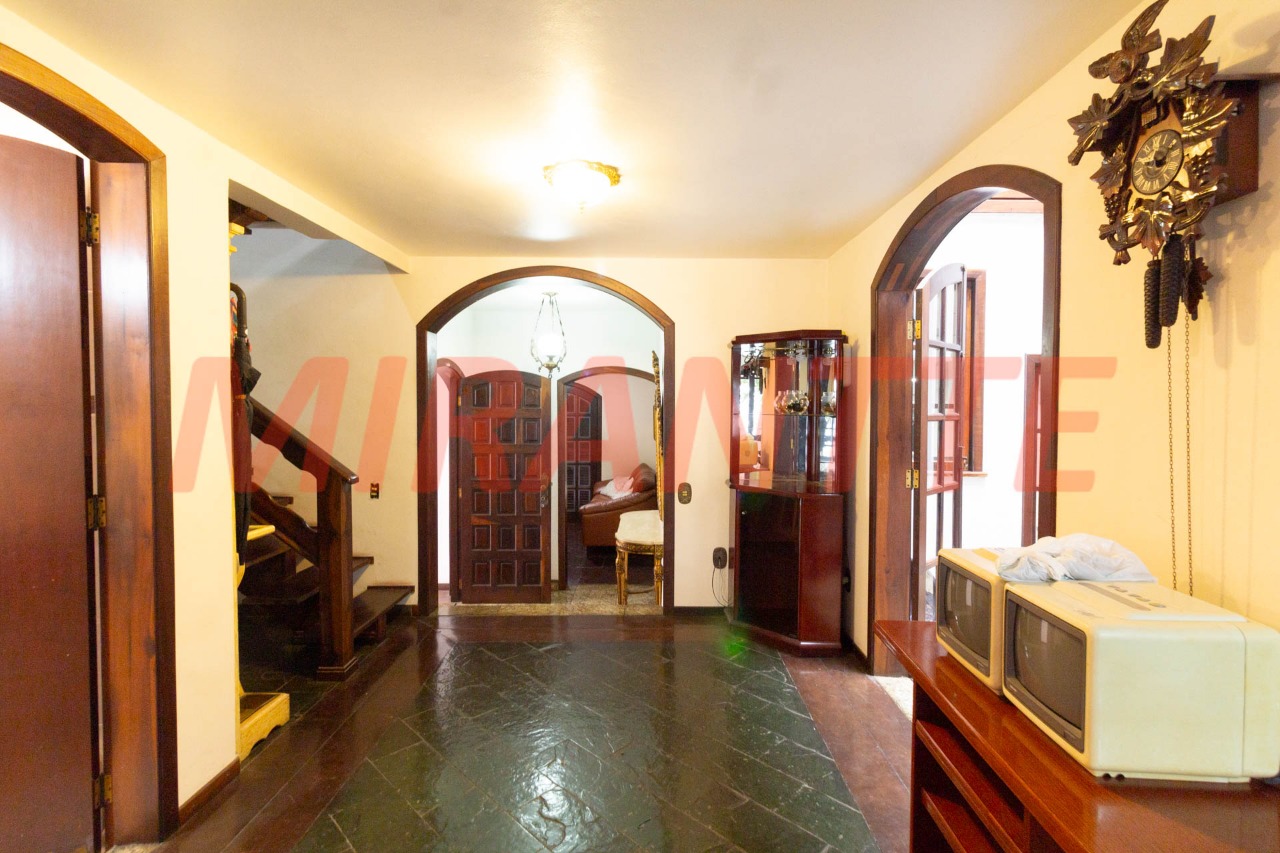 Sobrado de 500m² com 3 quartos em Casa Verde