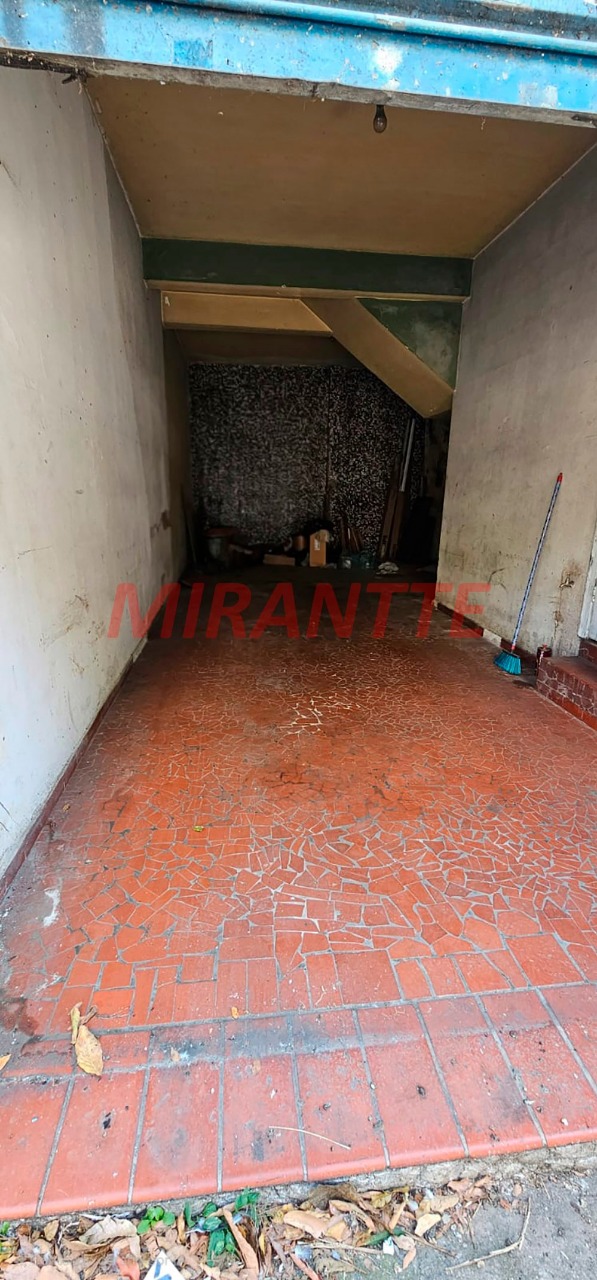 Sobrado de 200m² com 4 quartos em Santana