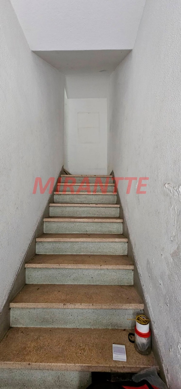 Sobrado de 200m² com 4 quartos em Santana