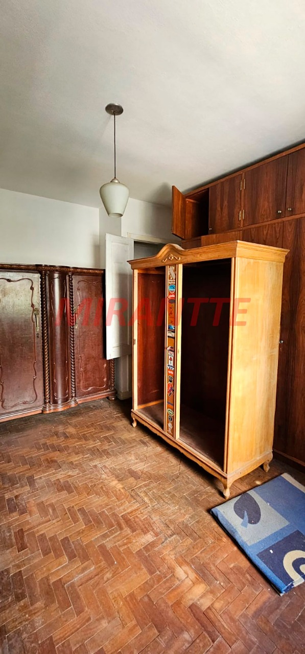 Sobrado de 200m² com 4 quartos em Santana