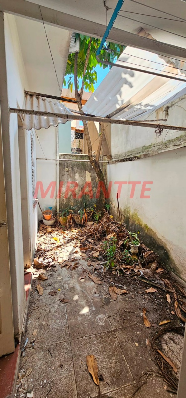Sobrado de 200m² com 4 quartos em Santana