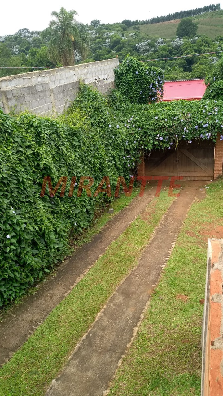 ChÁcara de 400m² com 4 quartos em braganca paulista