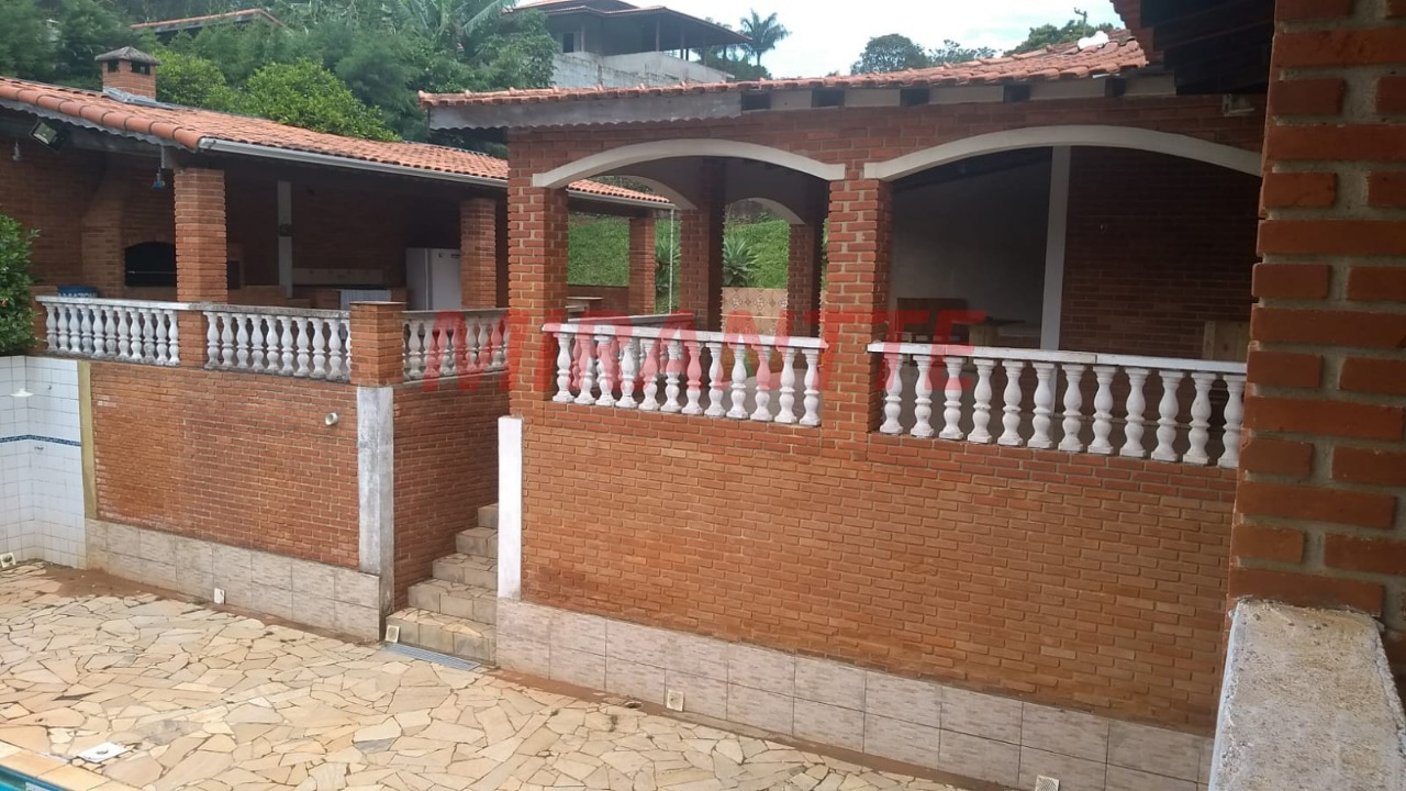 ChÁcara de 400m² com 4 quartos em braganca paulista