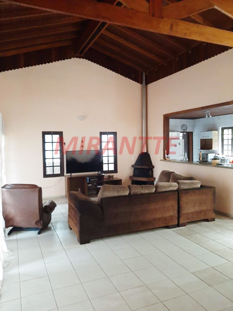 Casa terrea de 253.5m² com 3 quartos em Prince I