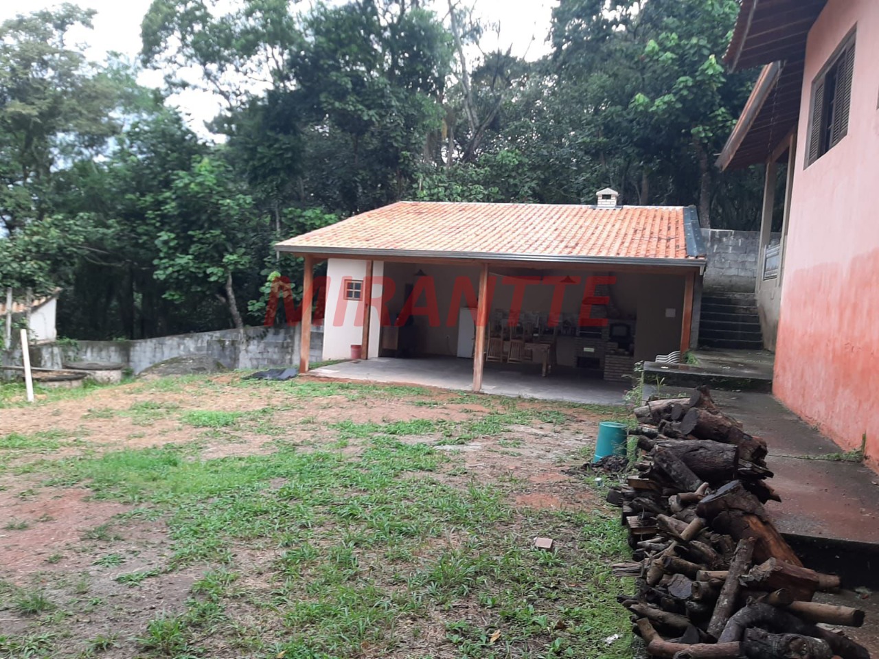 Casa terrea de 253.5m² com 3 quartos em Prince I