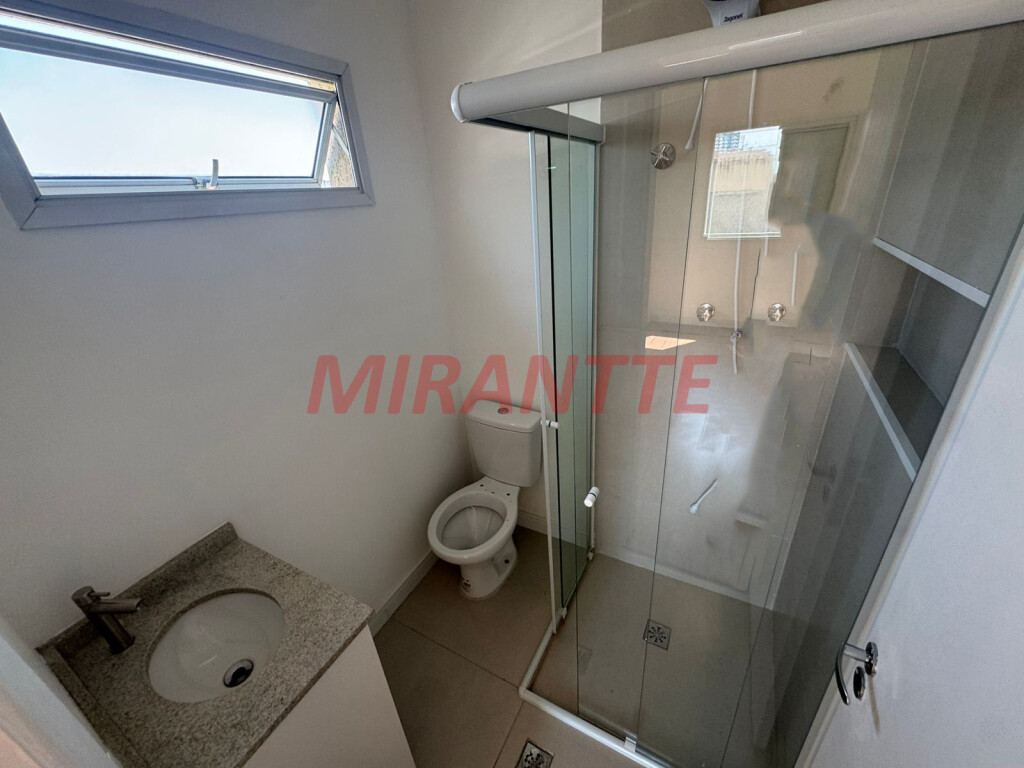 Cond. fechado de 157m² com 3 quartos em Chora Menino