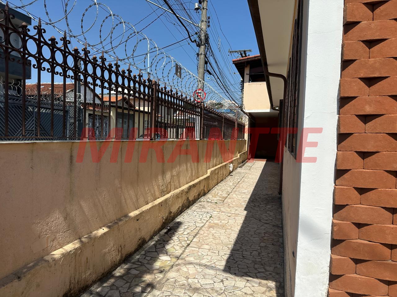 Casa terrea de 190m² com 3 quartos em Jaçana