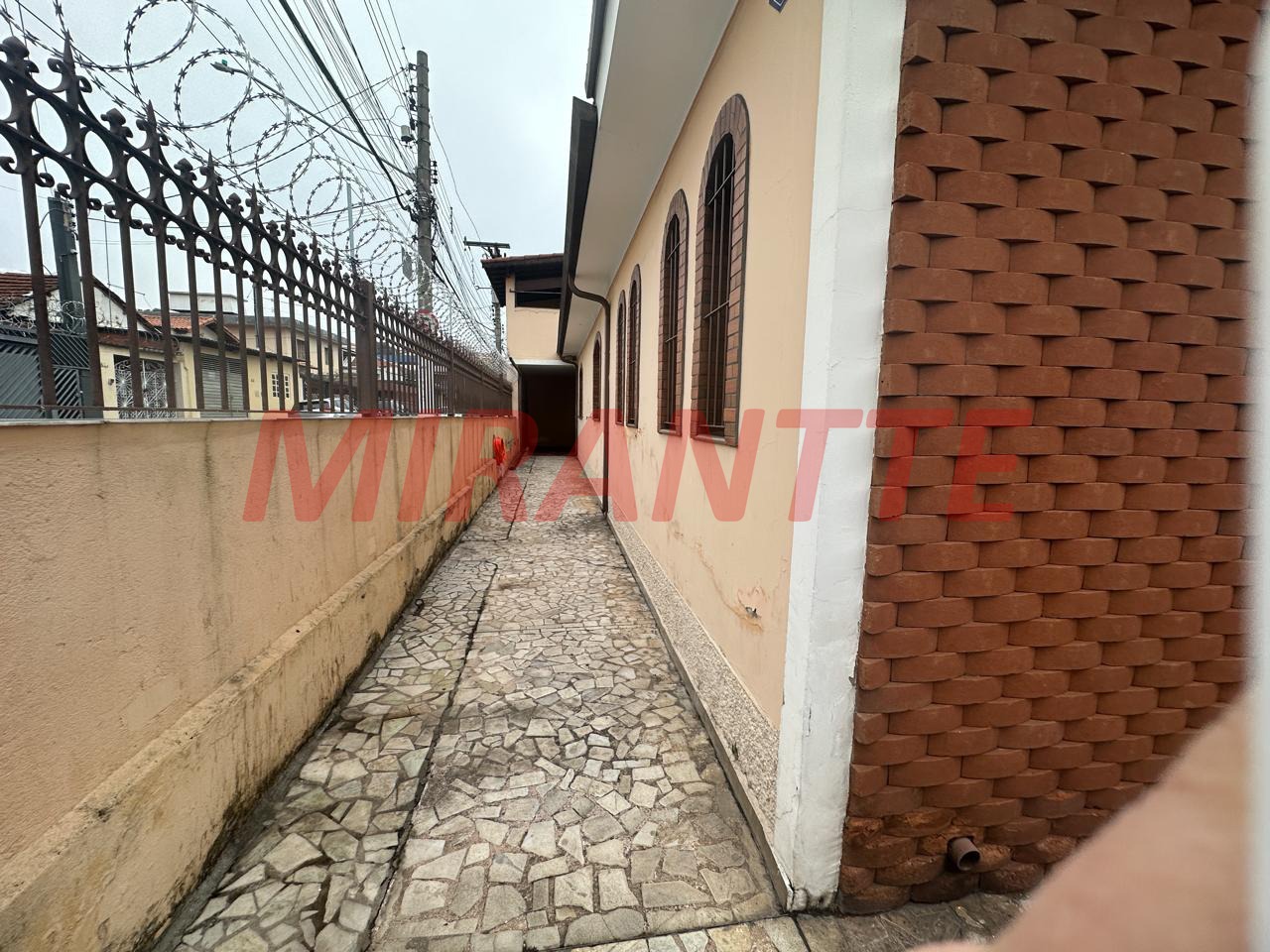Casa terrea de 190m² com 3 quartos em Jaçana