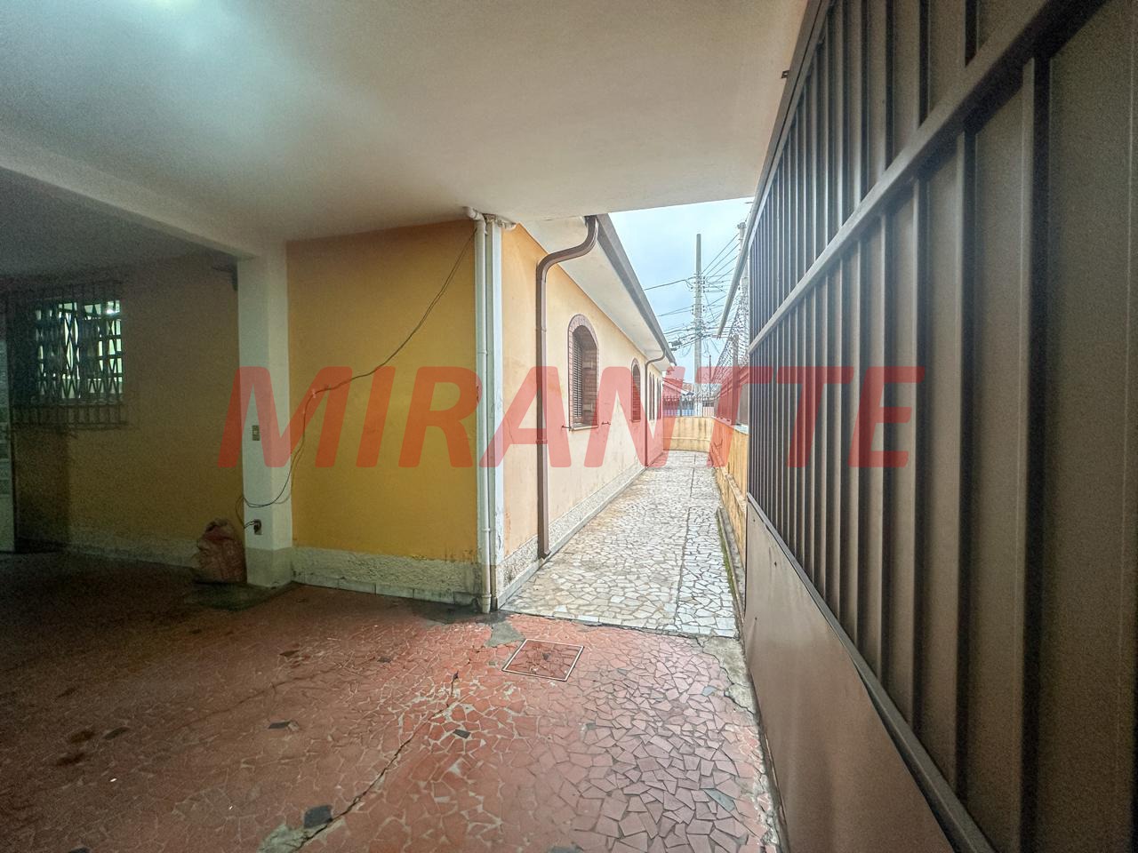 Casa terrea de 190m² com 3 quartos em Jaçana