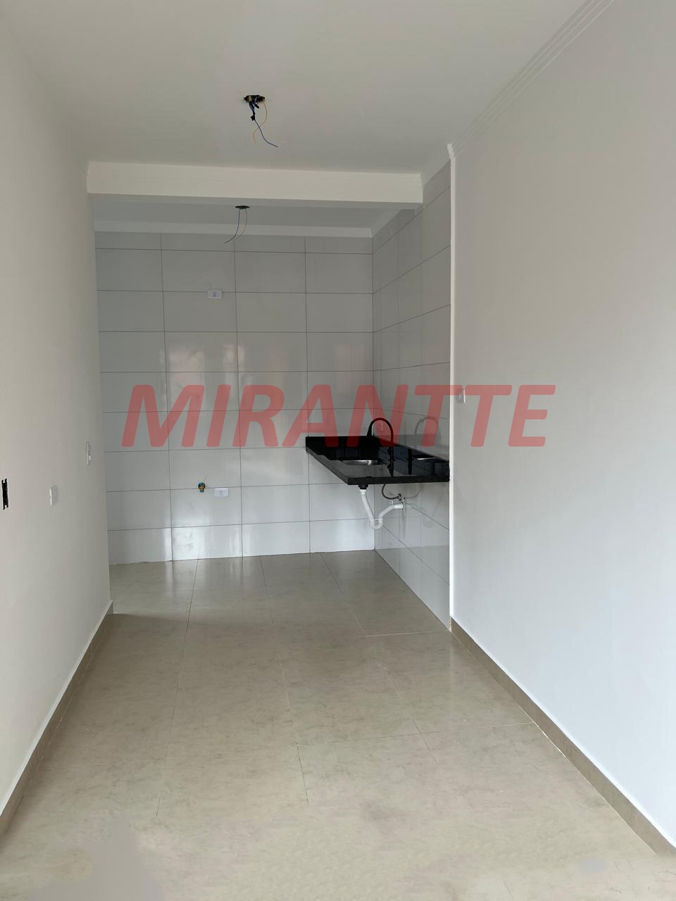 Apartamento de 40m² com 2 quartos em Vila Dom Pedro II