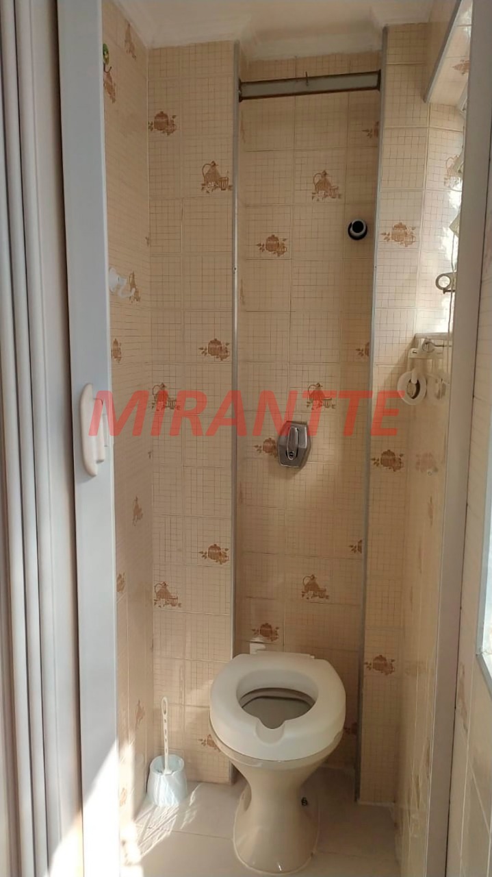 Apartamento de 62m² com 2 quartos em Água Fria