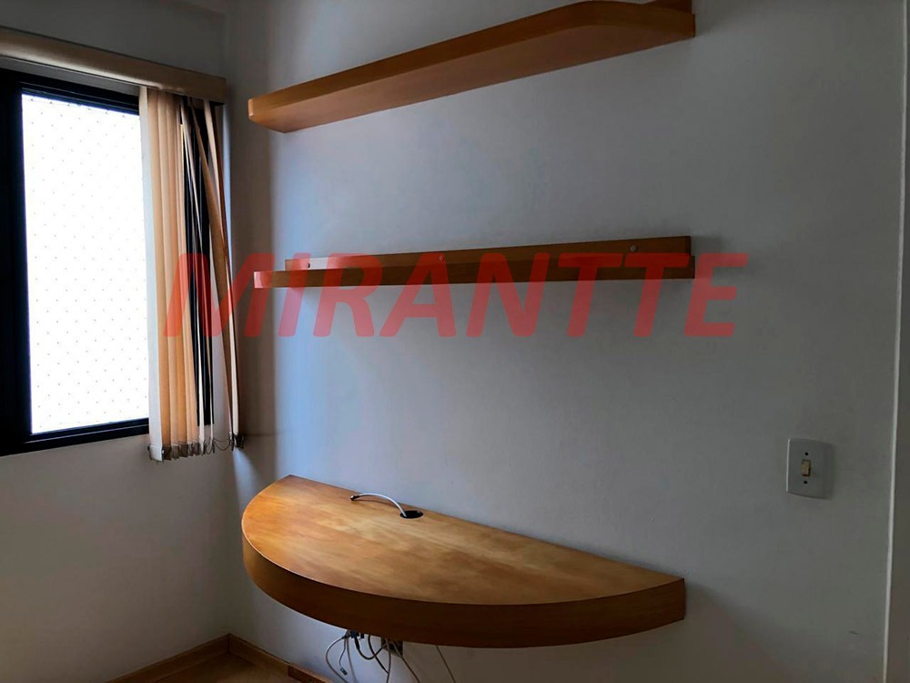 Apartamento de 62m² com 2 quartos em Santa Terezinha