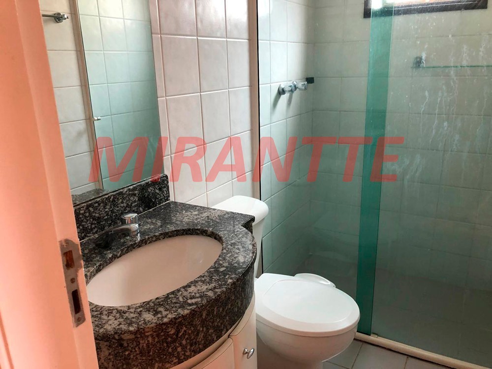 Apartamento de 62m² com 2 quartos em Santa Terezinha