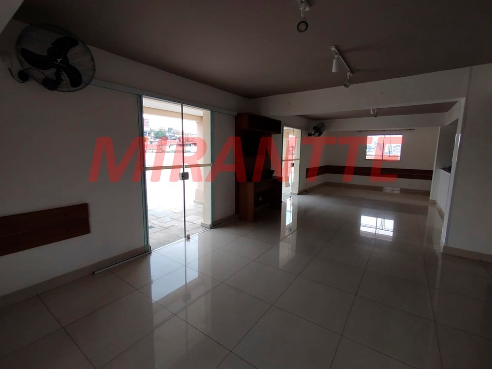 Apartamento de 50m² com 2 quartos em Vila Mazzei