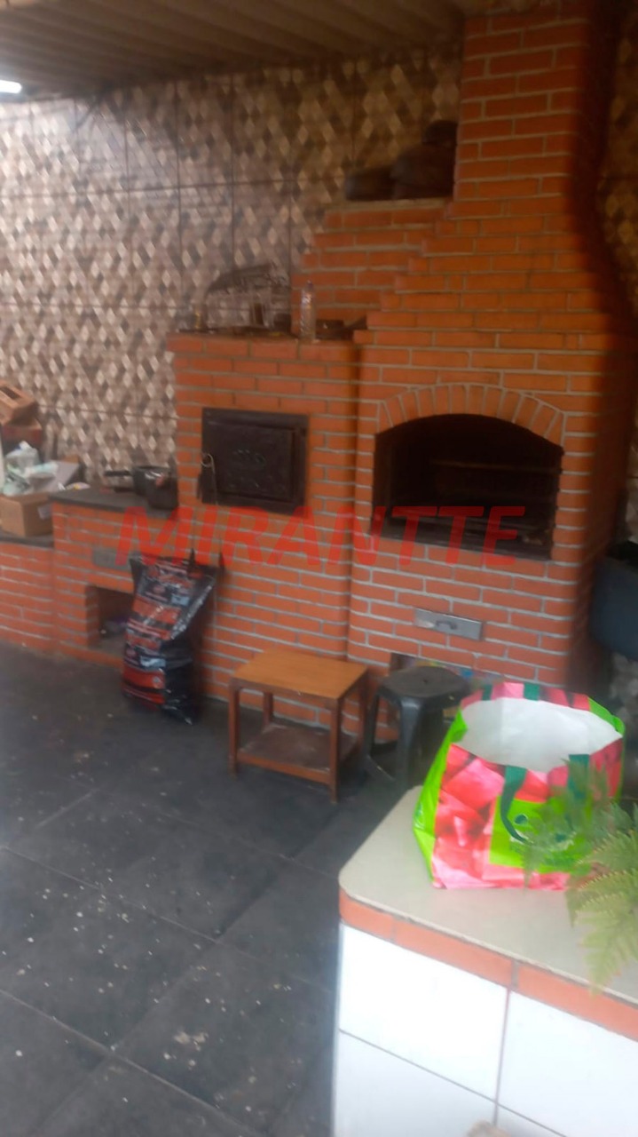 Sobrado de 260m² com 6 quartos em Jardim Hebrom