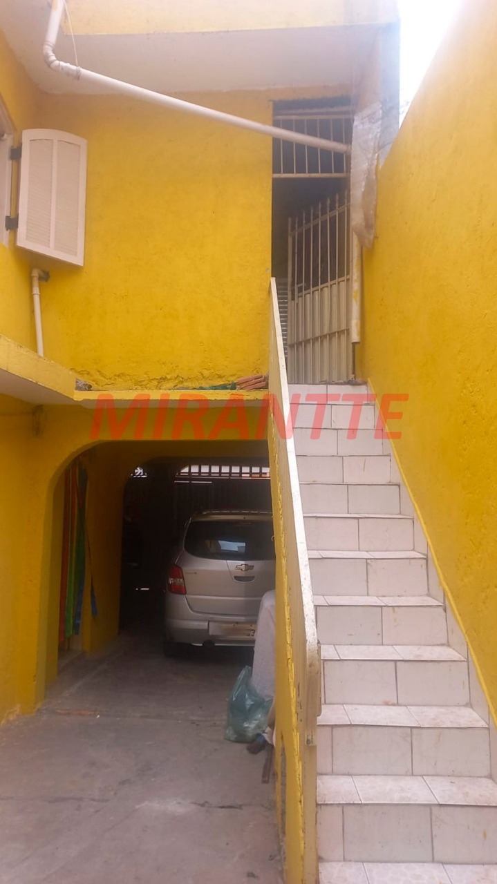Sobrado de 260m² com 6 quartos em Jardim Hebrom