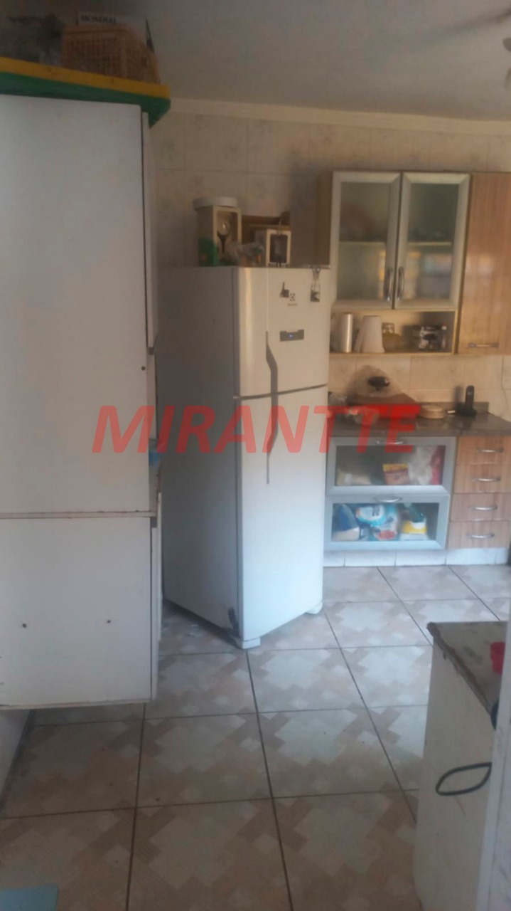 Sobrado de 260m² com 6 quartos em Jardim Hebrom