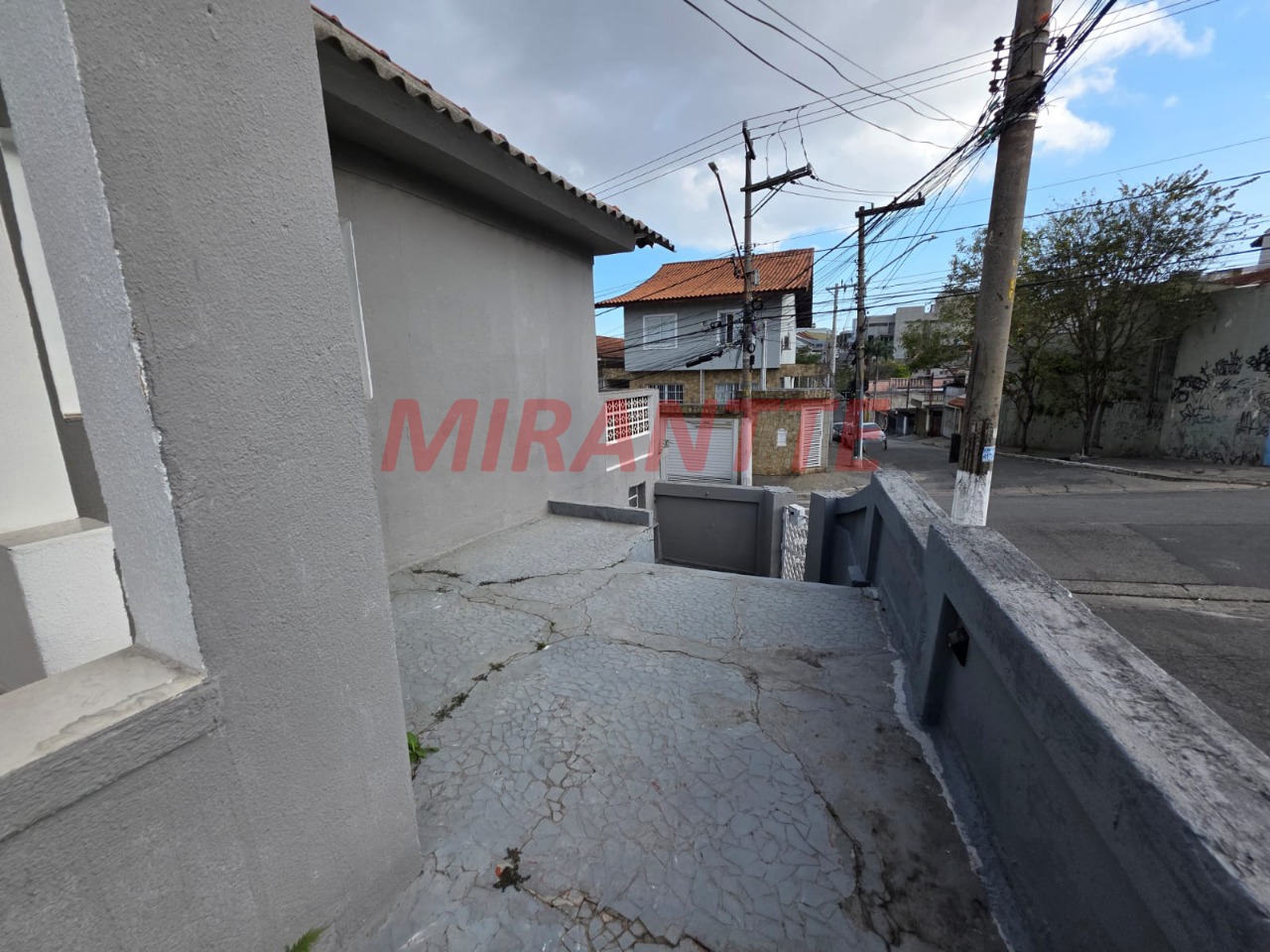 Casa terrea de 99m² com 3 quartos em Vila Gustavo