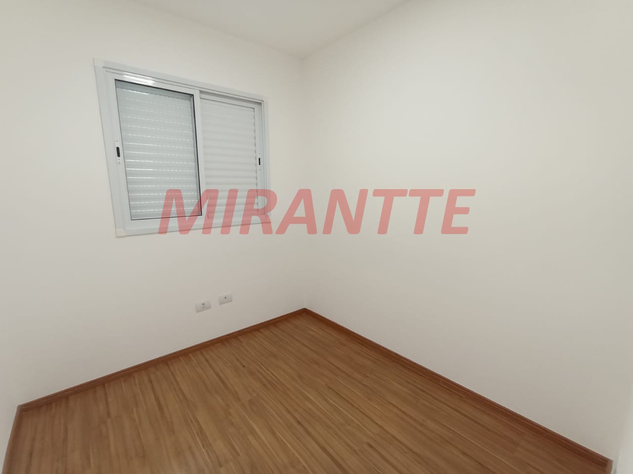 Apartamento de 50m² com 2 quartos em Vila Aurora (Zona Norte)