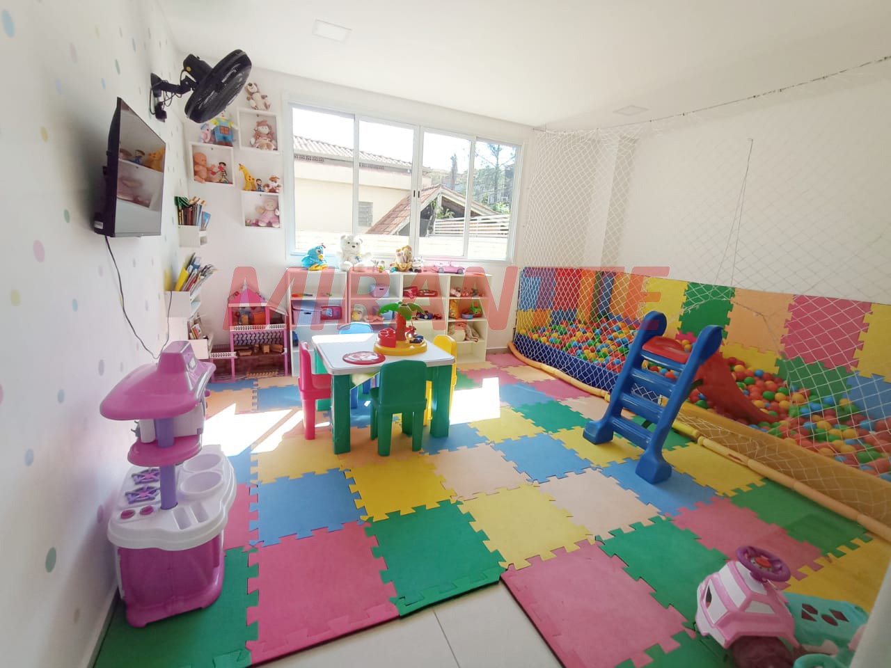 Apartamento de 50m² com 2 quartos em Vila Aurora (Zona Norte)