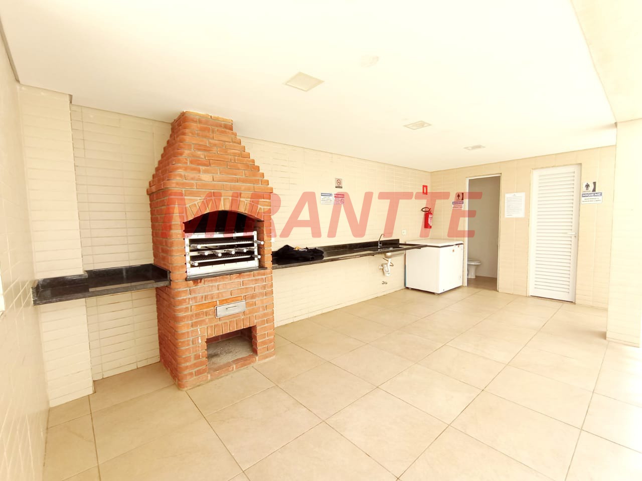 Apartamento de 50m² com 2 quartos em Vila Aurora (Zona Norte)