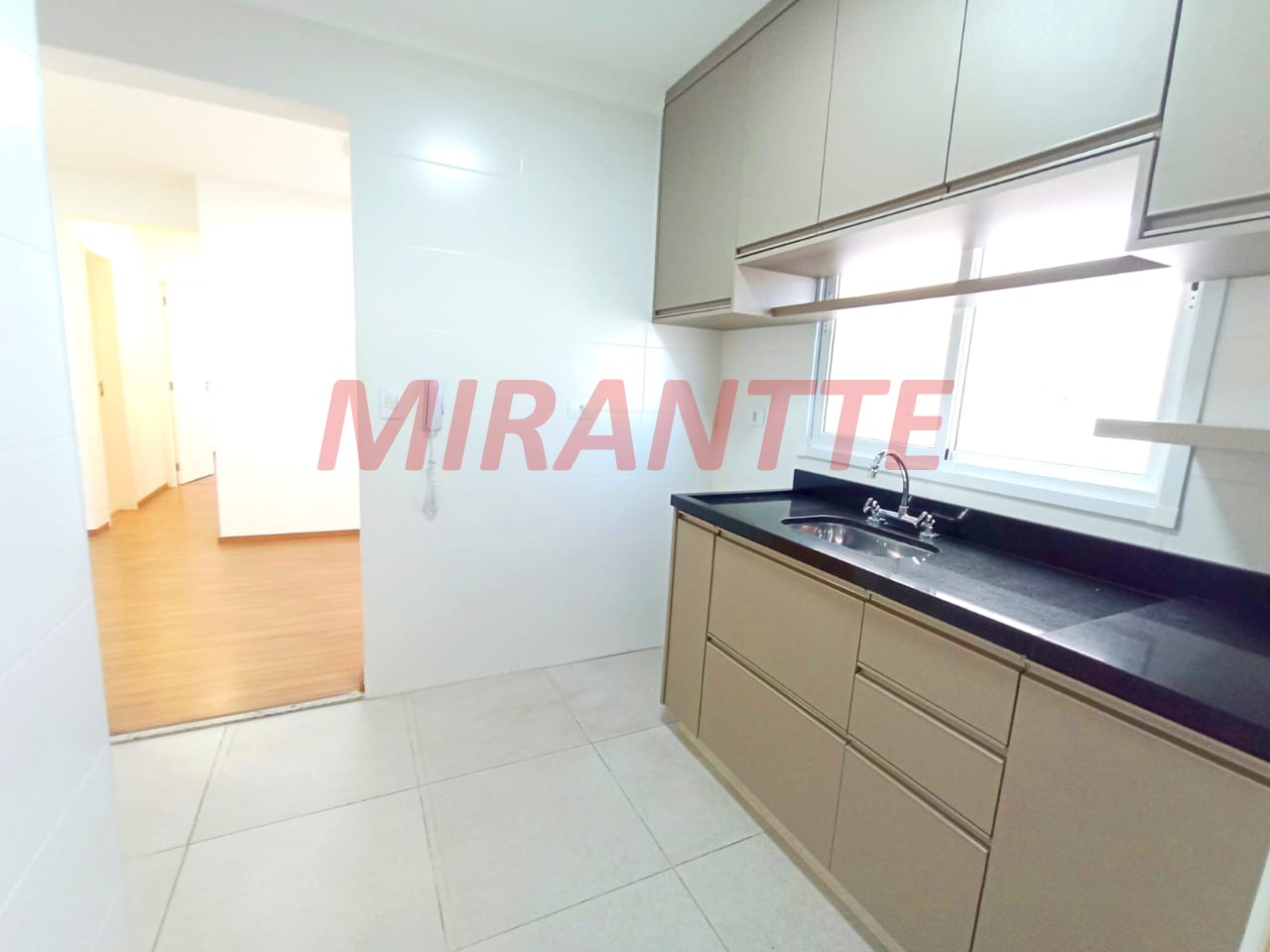 Apartamento de 50m² com 2 quartos em Vila Aurora (Zona Norte)