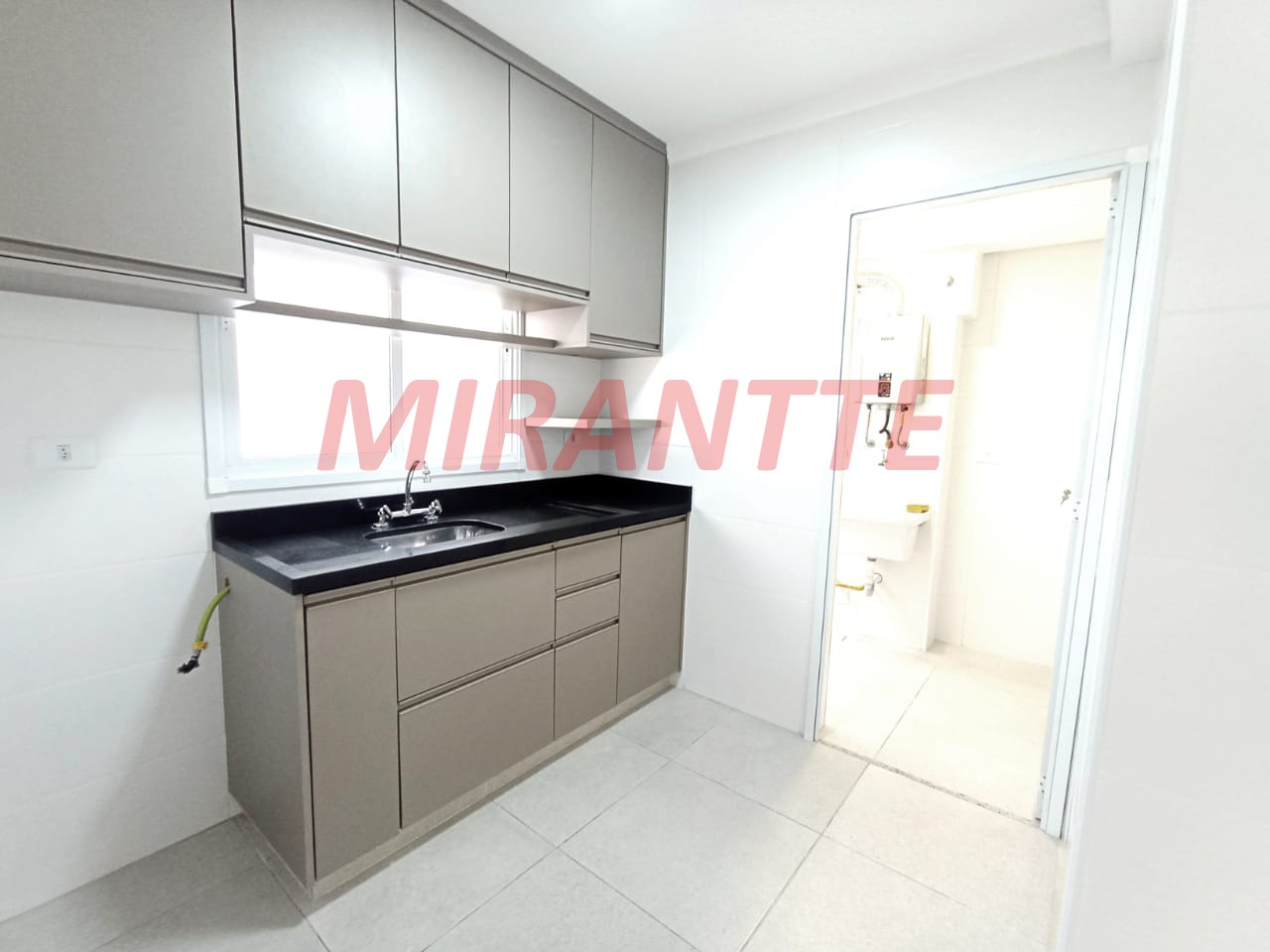 Apartamento de 50m² com 2 quartos em Vila Aurora (Zona Norte)