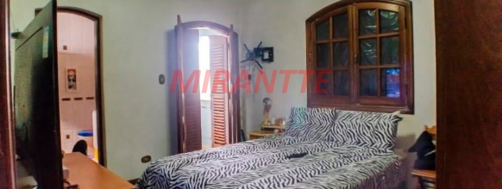 Sobrado de 124m² com 3 quartos em Vila Mazzei