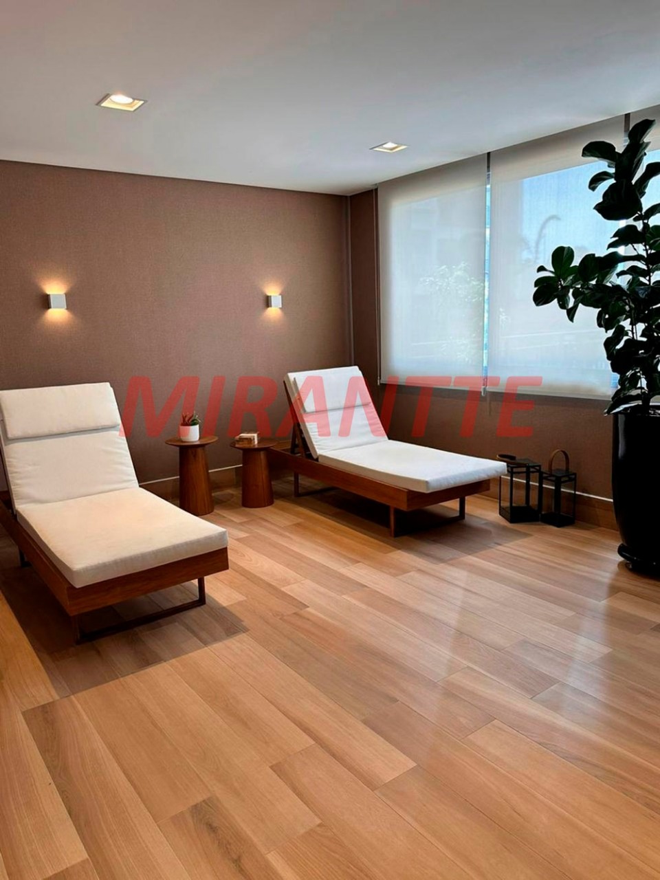 Apartamento de 120m² com 2 quartos em Parque Sao Jorge