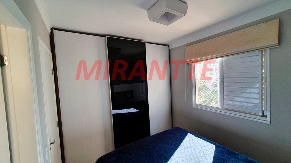 Apartamento de 50m² com 2 quartos em Parque Reboucas