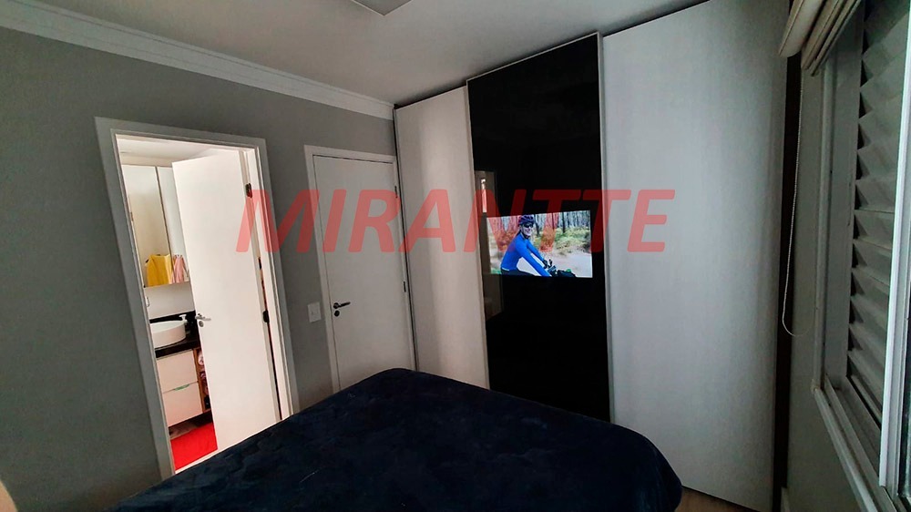 Apartamento de 50m² com 2 quartos em Parque Reboucas
